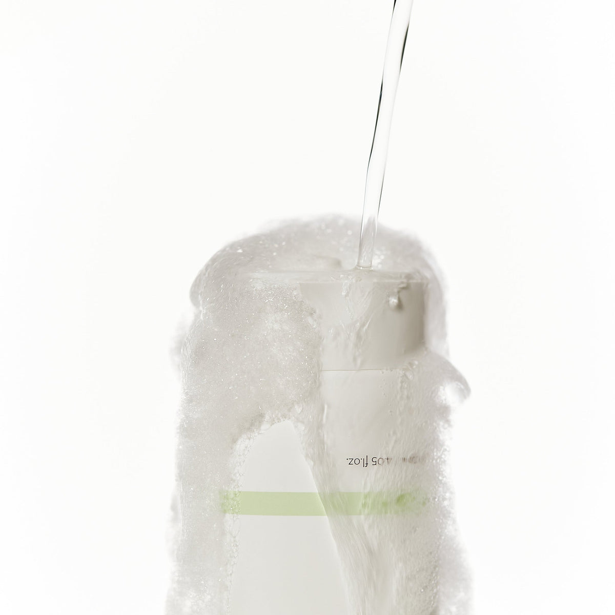iUNIK Centella Mild Cleansing Foam 120ml product packaging
